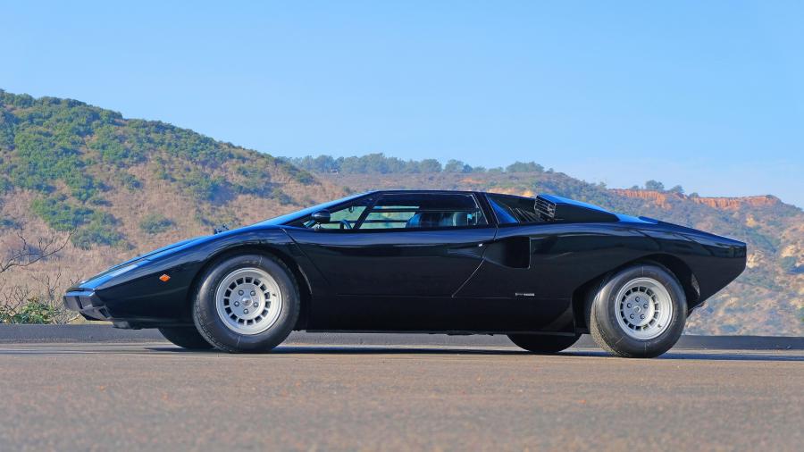  Lamborghini Countach LP400 Periscopio 1975 года  (фото 8 из 23)